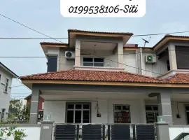 D’Anjung Budi Homestay