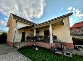 Casa LINDA, hotel en Turda