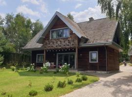 Jodłowe Chaty, hotel com estacionamento em AdamÃ³w