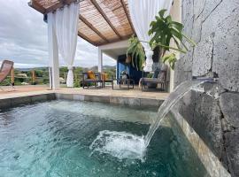 Cocoon Love avec piscine privative, hotel a Saint-Louis