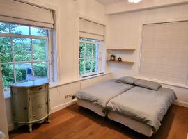 Amsterdam Mansion - Twiske, rental liburan di Oostzaan