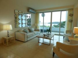 09E Luxury Ocean Views Great Special Rate Panama、Arraijánのアパートメント