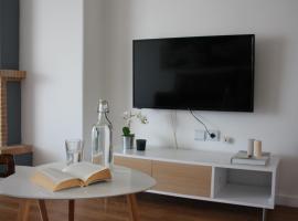 Blue Side Apartment in Porto Rafti, παραλιακή κατοικία στο Πόρτο Ράφτη