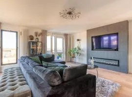 Beach Villa & Studio