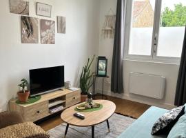 Bienvenu à l’appart bien-être, kuća za odmor ili apartman u gradu 'Souvigny'