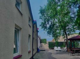 Gościniec rybacki – hotel w mieście Dąbki