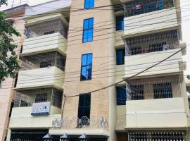 Modern 3 Bedroom Flat in Sylhet, Ferienunterkunft in Sylhet