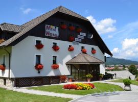 Mini Hotel, location de vacances à Škofja Loka