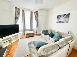 New Brighton Beach, self catering accommodation in Wallasey
