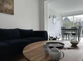 Maison rénovée à Moulins avec jardin et véranda - FR-1-489-469