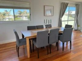 Sinclair Surfside Stay