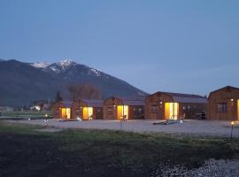 컬럼비아 폴스에 위치한 모텔 Glacier Acres Guest Ranch