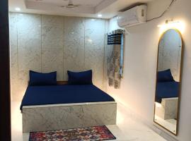 Hotel HCB (Hemo Chandra Bhawan)، فندق في Brahmapur