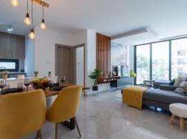 Flair - 1-Bedroom Apartment & Balcony in Larnaca