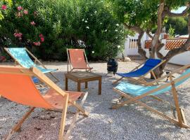 Casa Limonero, cabaña o casa de campo en Denia