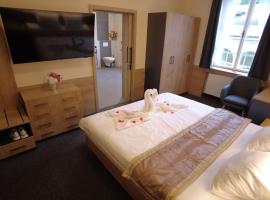 Apartm&aacute;ny Čechie, hotel com piscina em Janske Lazne