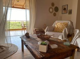 homonatura. sense of native living., cheap hotel in Pýrgos