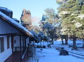 DRAKENSBERG WHITE MOUNTAIN BACKPACKERS
