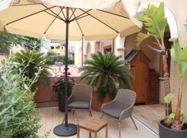 Residenza Octopus, hotel in Villasimius