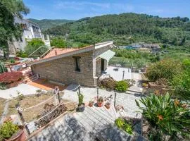 Villa Breezy Way - Among Greenery - Happy Rentals