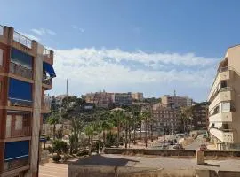 ECONÓMICO Piso para 6 personas al lado de la playa