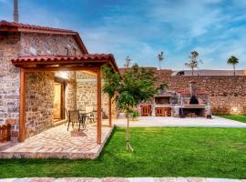 Cloud 9 with Garden near the Sea, villa i Agia Pelagia