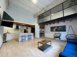 Manresa industrial home