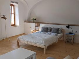 Ubytování na Dobro-družném statku, hotel v destinaci Běharovice