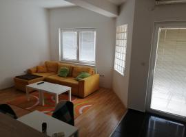One bedroom apartment-Centar – obiekty na wynajem sezonowy w mieście Kawadarci
