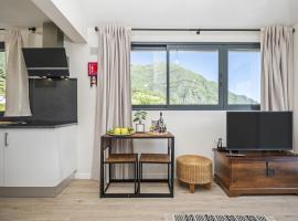 Basalt Dwelling I by Madeira Sun Travel, hotell São Vicentes