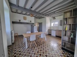 Chez Cédric et Mélissa maison Lou Milhòc en Béarn, Hotel in Os-Marsillon