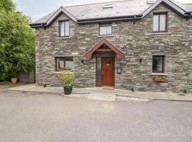 1 The Courtyard, vacation home in Durrus