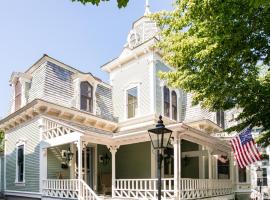 The Swain House at 21 Broad, posada u hostería en Nantucket