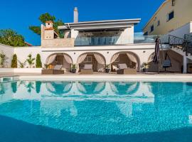 Villa A, vakantiehuis in Novigrad Dalmatia