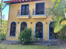 Pavones Beach Resort, жилье для отдыха в городе Павонес