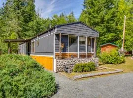 Rustic Ashford Cabin with Yard and Fire Pit!