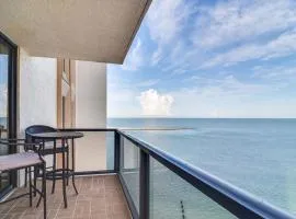 Balcony and Stunning Views Oceanfront Condo!