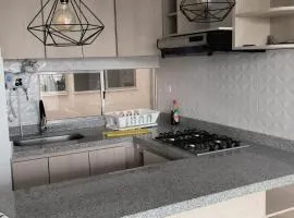 Se renta apartamento hermoso amoblado en Ibague sector picaleña