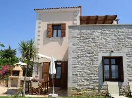 Villa in Prines with White Mountains View