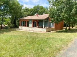 Holiday home overlooking the Pyrenees