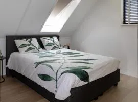 Beautiful villa with spacious garden