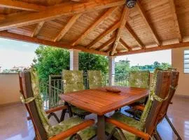 Villa in Vodnjan near Historic Center