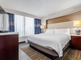 Holiday Inn Weirton-Steubenville Area, hotel di Weirton