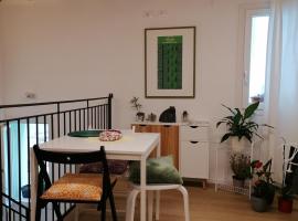 VERDEPOESIA, guest house in Chioggia