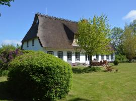 Hyggeby, hotel with parking in Steinbergkirche