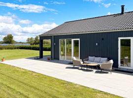 6 person holiday home in Ansager, feriehus i Ansager