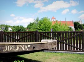 Czarna Dama Apartamenty, hotel familiar a Janowiec