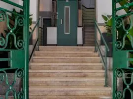 Succeed Campo Pequeno Guest House