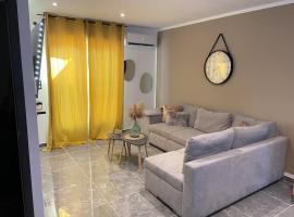 Maison avec jacuzzi, hotel in Orange