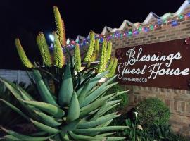 Blessings Guesthouse, hotel with parking in Newcastle
